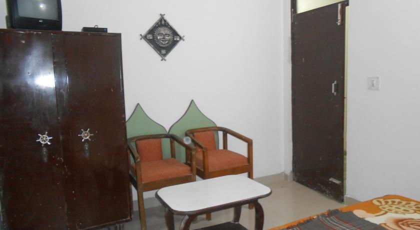 Hotel Safari Agra  Værelse billede