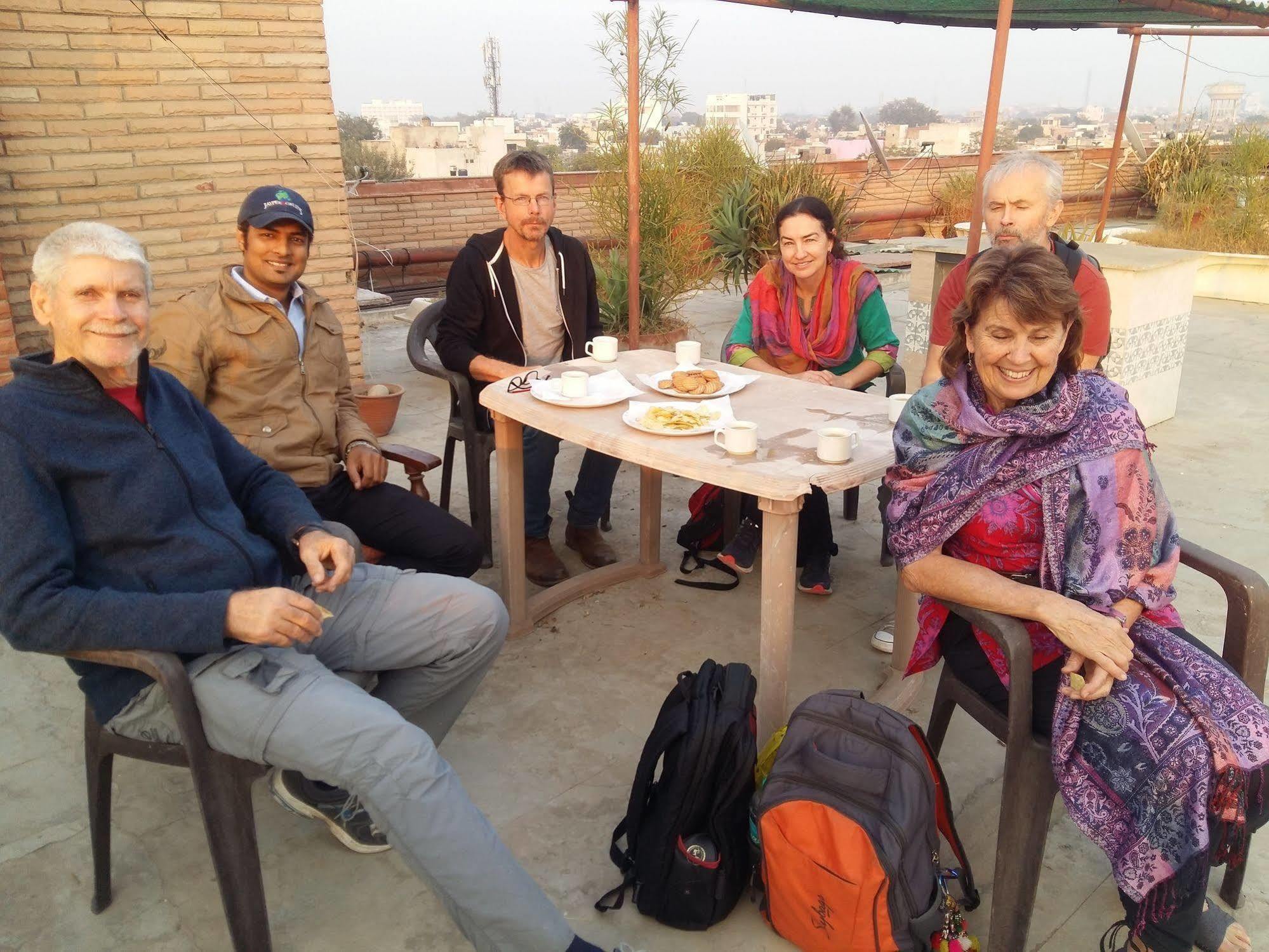 Hotel Safari Agra  Eksteriør billede